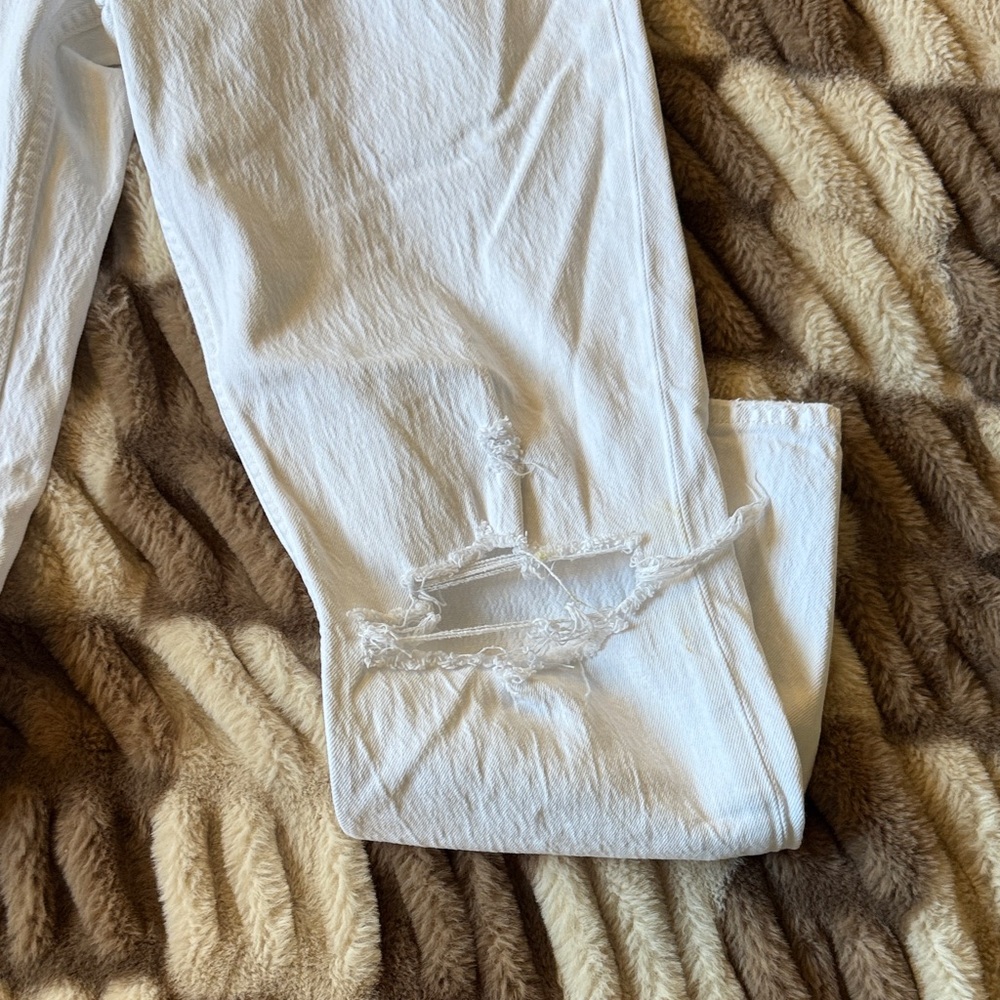 Abercrombie & Fitch White Ankle Straight Jeans - Picture 3 of 5